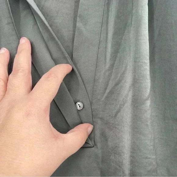 Vince Split Neck Long Sleeve Gray Blouse Top Like New! - Picture 5 of 13